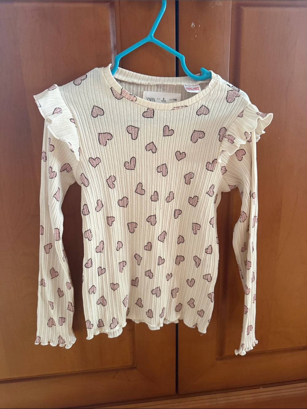 Zara Cream Long-Sleeve Ruffle Top with Pink Heart Print